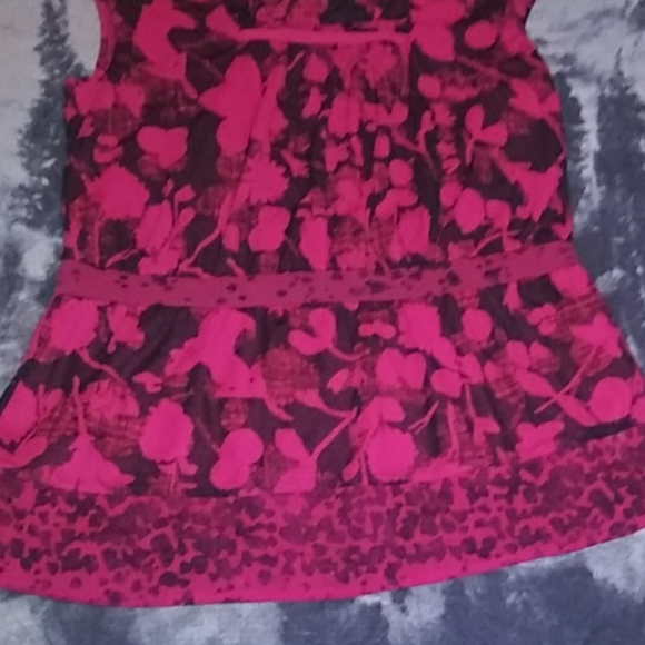 DKNY Jeans Short Sleeve Women's Top Size M - Picture 3 of 3